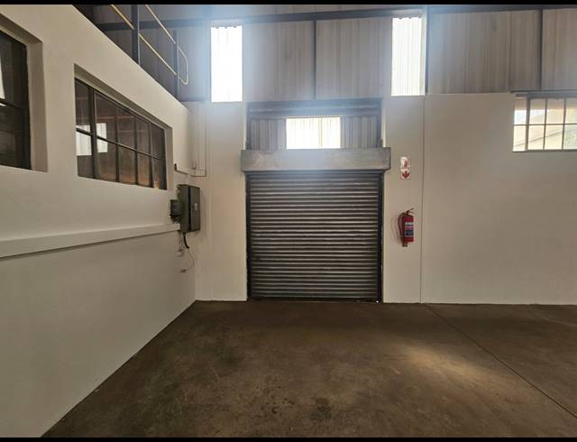 540M² WAREHOUSE TO LET IN ALRODE